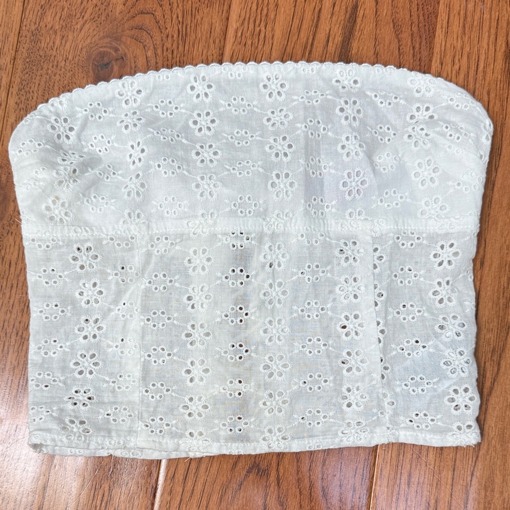Edikted white Eyelet Strapless Top, size S